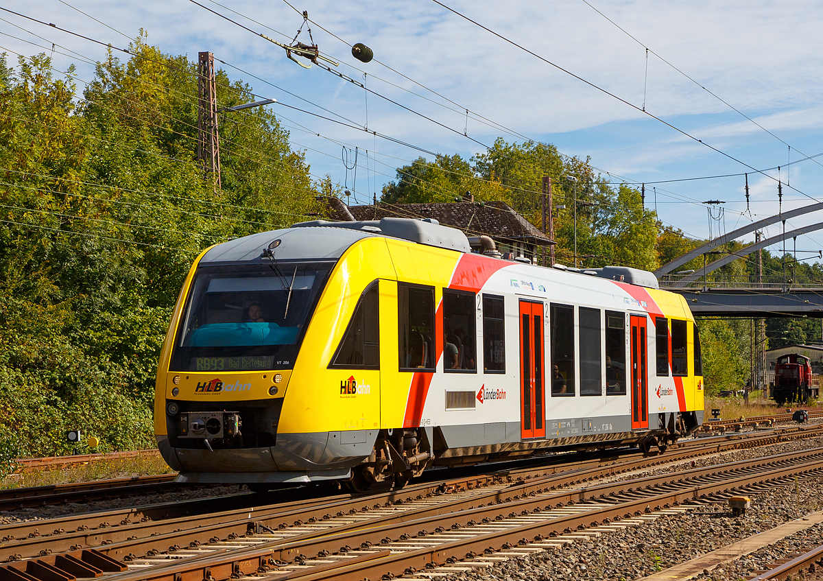 
Als Portrait....
Der VT 206 (95 80 0640 106-0 D-HEB), ein Alstom Coradia LINT 27 der HLB (Hessische Landesbahn) am 09.09.2018, als RB 93   Rothaarbahn  (Betzdorf - Siegen - Kreuztal - Bad Berleburg), in Kreuztal.