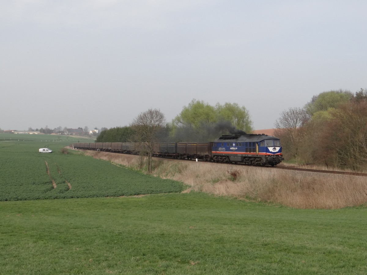 Am 01.04.14 fuhr die raildox 232 103 wieder auf der Wismut Werkbahn. Hier zusehen in Frankenau. 