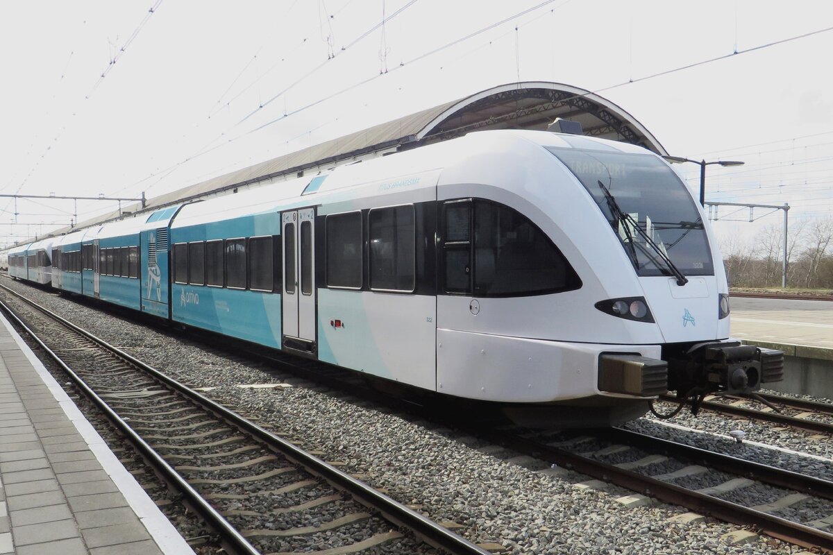 Am 12 März 2022 steht Arriva 322 in Nijmegen während ein Überführungsfahrt nach Blerick.