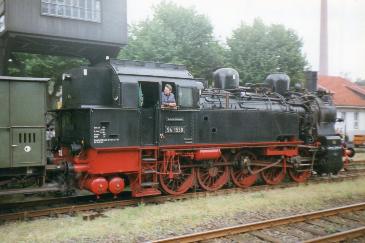 Am 16 Juli 1998 steht 94 1538 ins DGEG-Museum in Bochum-Dahlhausen. 