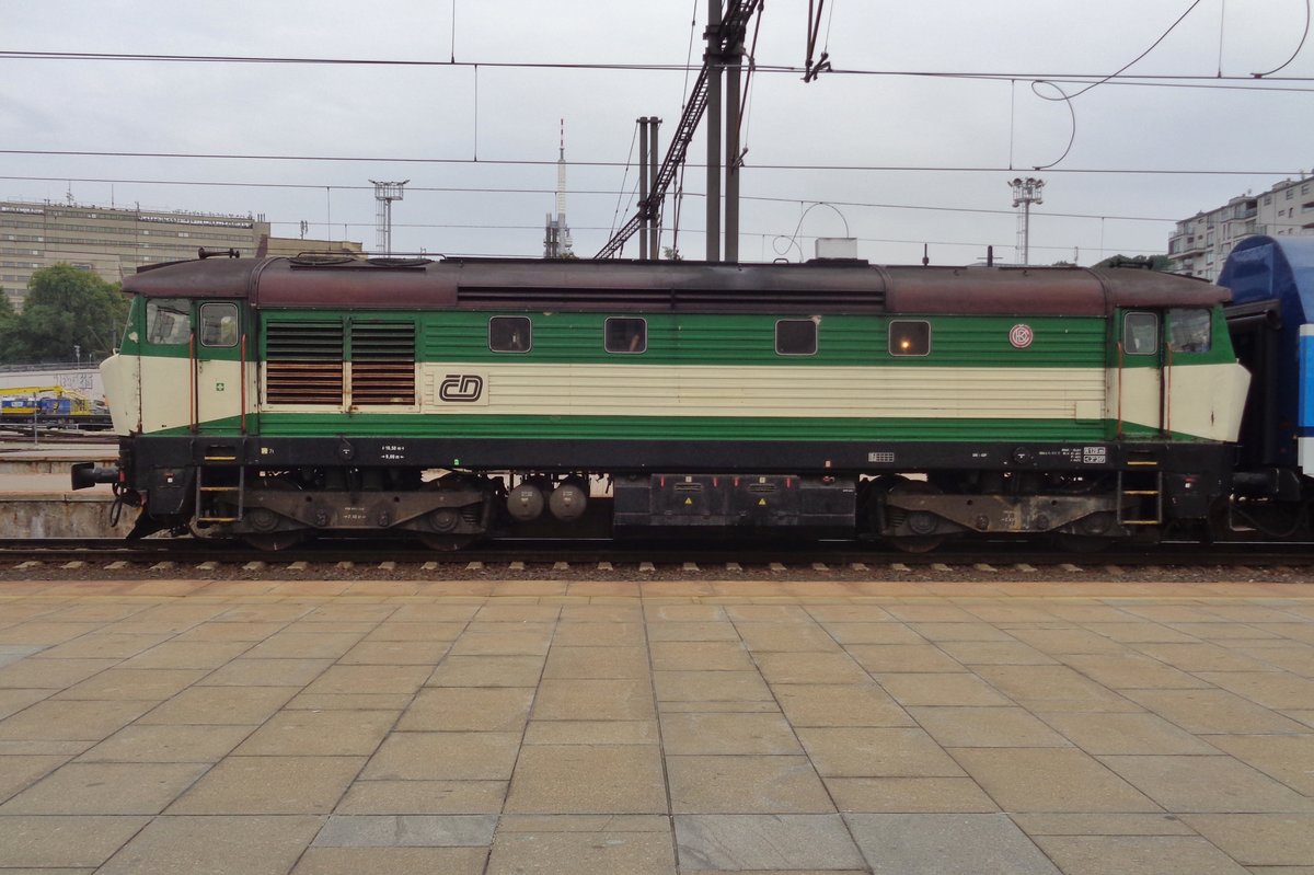 Am 16 September 2017 steht 749 264 in Praha hl.n.