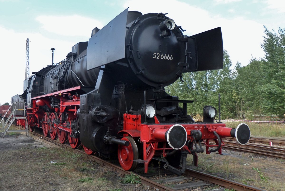 Am 18 September 2016 steht 52 6666 in Berlin-Schöneweide. 