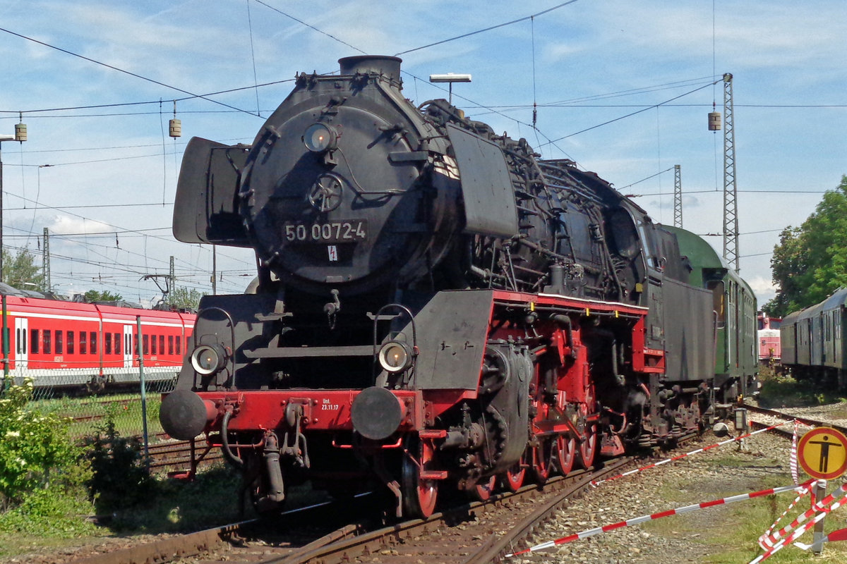 Am 2 Juni 2019 steht 50 0072 mit Umbau-Wagen ins BEM in Nördlingen.