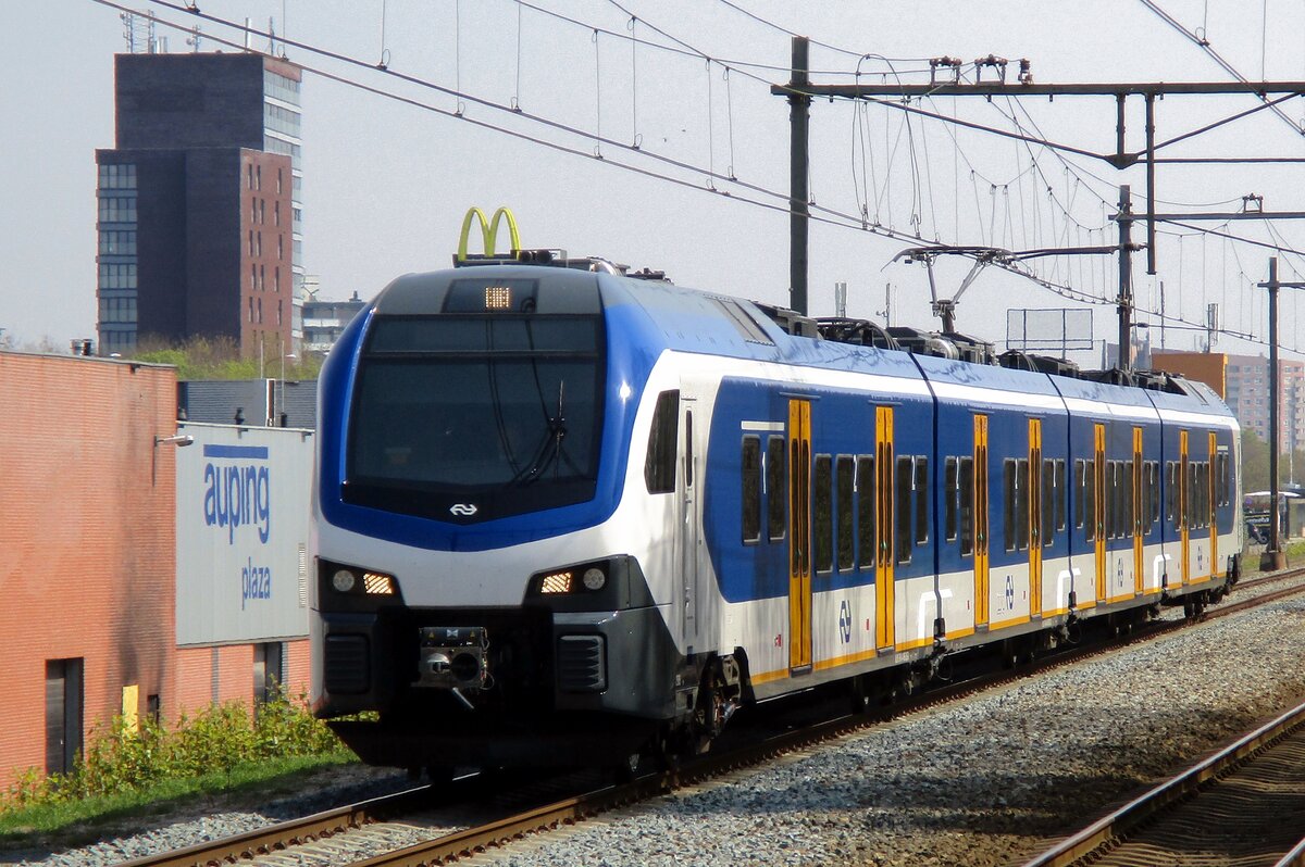 Am 20 Jänner 2017 treft NS 2525 in Nijmegen-Dukenburg ein.