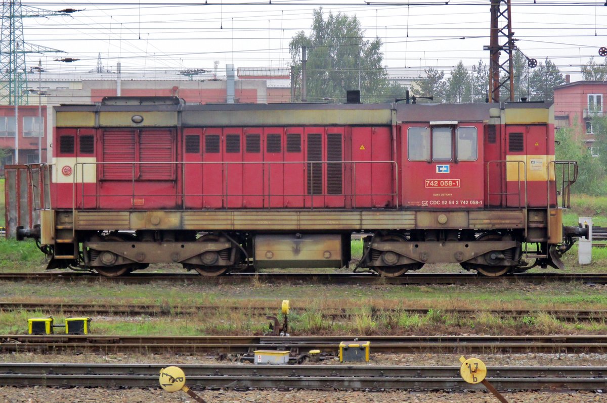 Am 24 September 2017 steht 742 058 in Ceska Trebova.