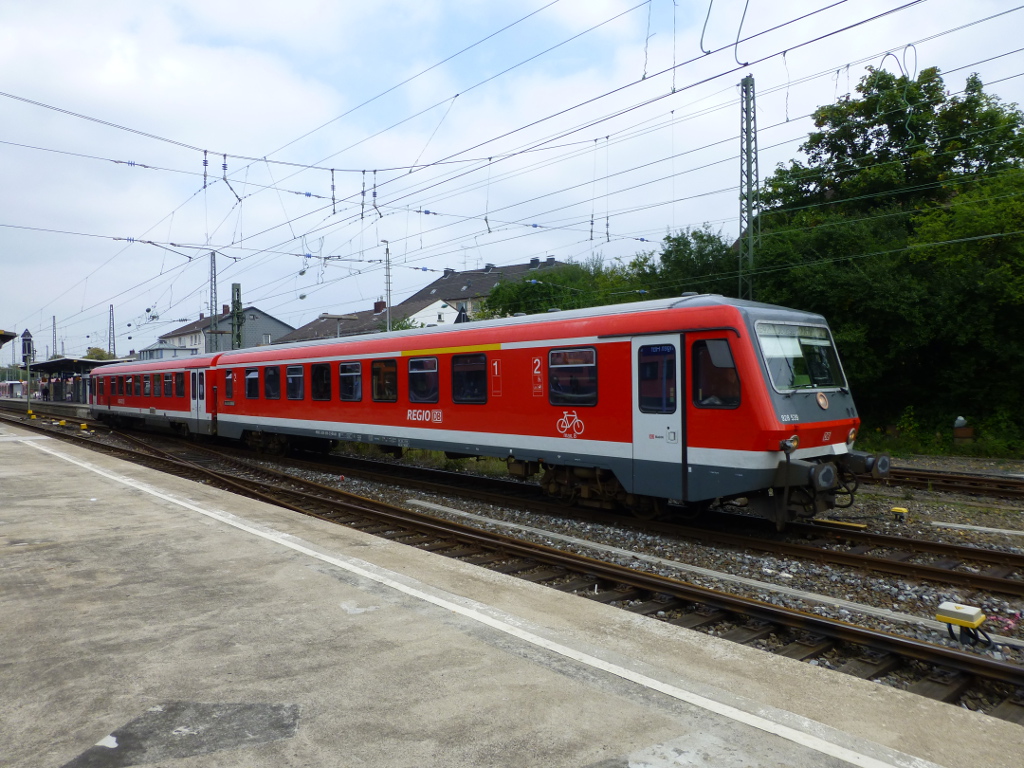 Am 24.9.13 pendelt 628 539 zwischen Solingen Hbf und Mitte.