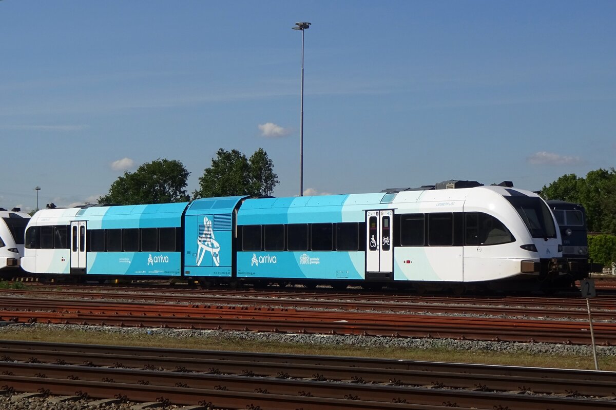 Am 30 Mai 2021 steht Arriva 233 in Blerick abgestellt.