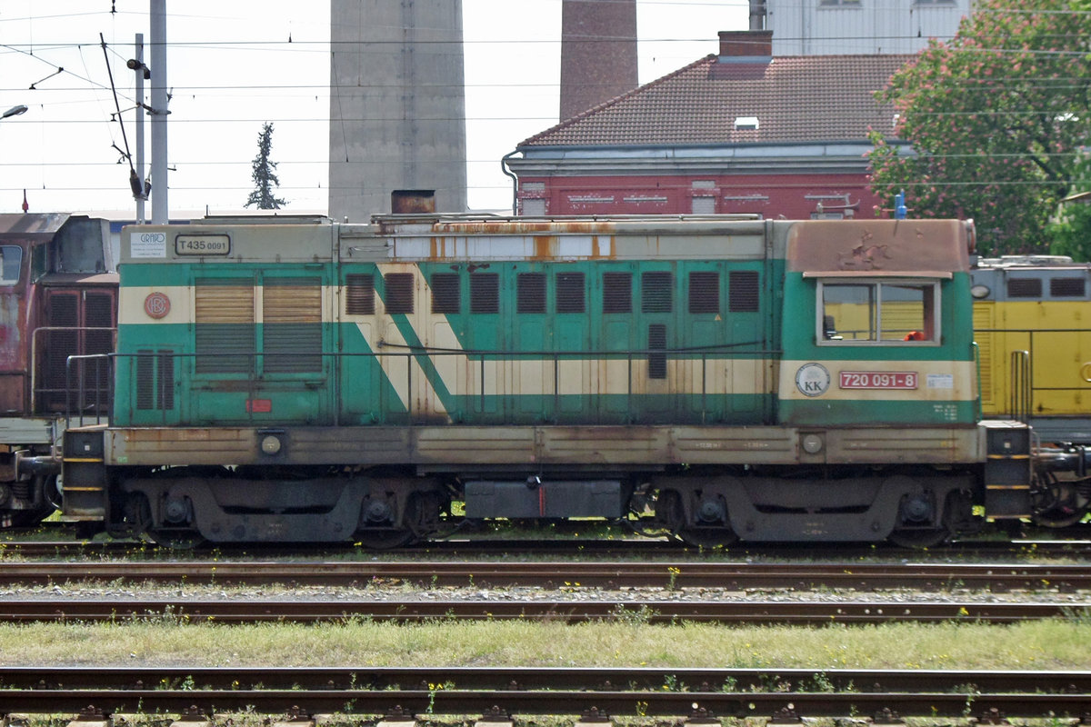 Am 5 Mai 2016 steht 720 091 abgestellt in Breclav.