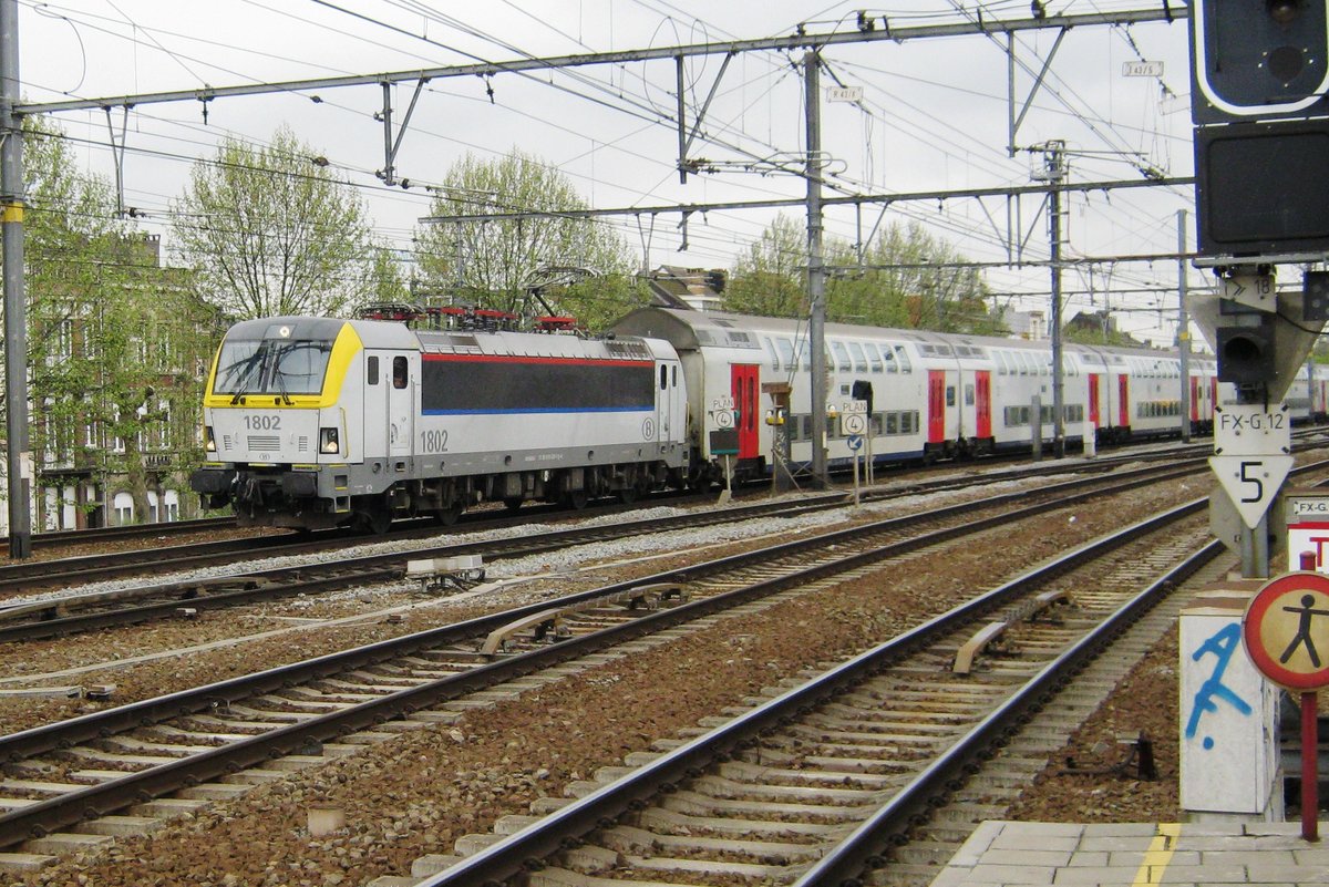 An 21 Mai 2014 treft 1802 in Antwerpen-Berchem ein.