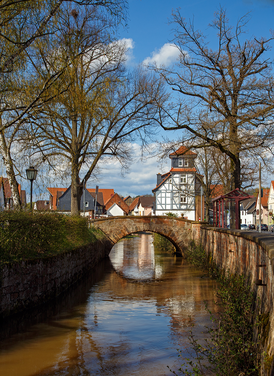 
An der Bleichenbach in Bleichenbach am 14.04.2018. Bleichenbach ist ein Stadtteil von Ortenberg (Hessen) im Wetteraukreis in Hessen. 