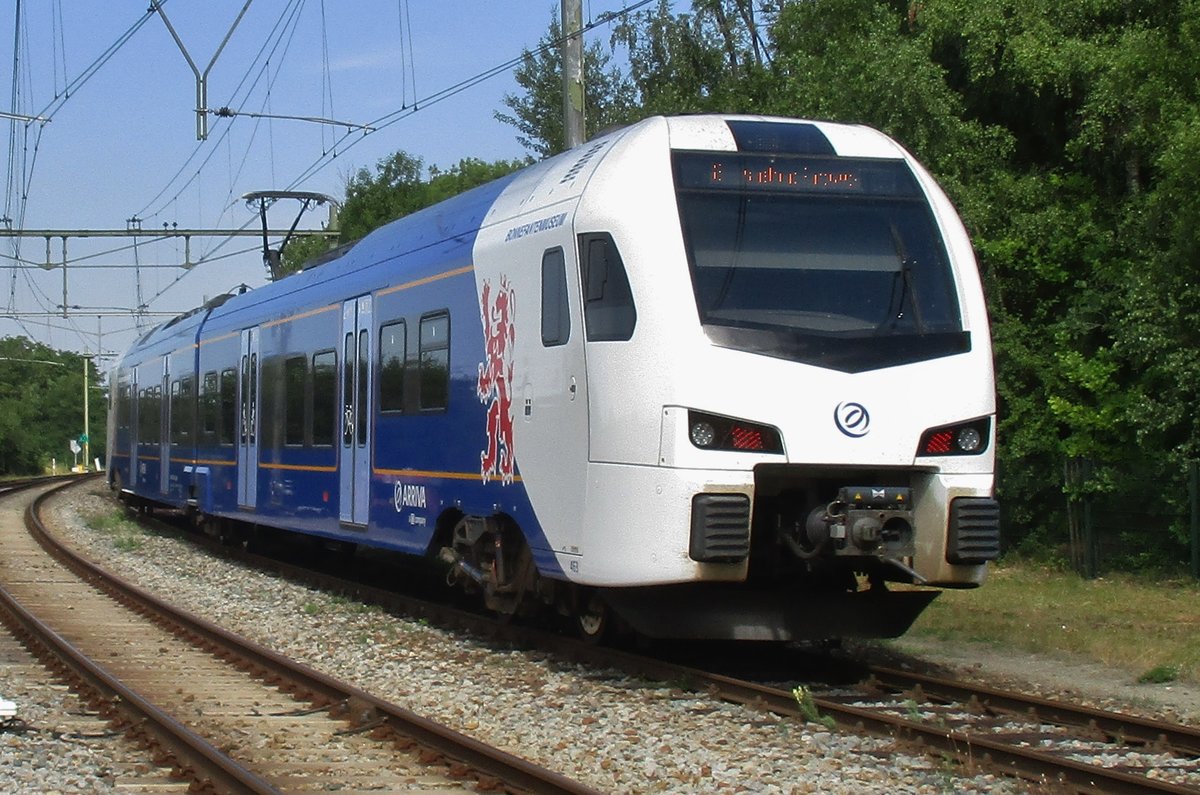 Arriva 463 verlässt Schin op Geul am 8 Juli 2017.