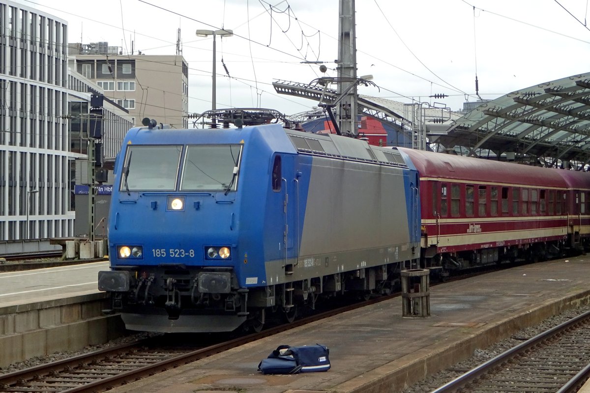 ATC 185 523 steht mit ein Sonderzug nach Cochem am 20 Februar 2020 in Kln Hbf.