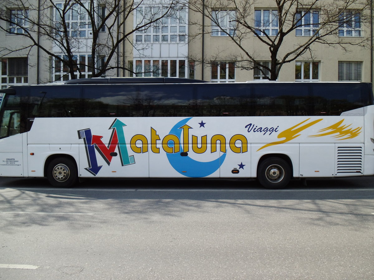 Aus Italien: Mataluna, Caserta - VDL Futura FHD 122 am 28. Mrz 2014 in Mnchen (Aufnahme: Martin Beyer)