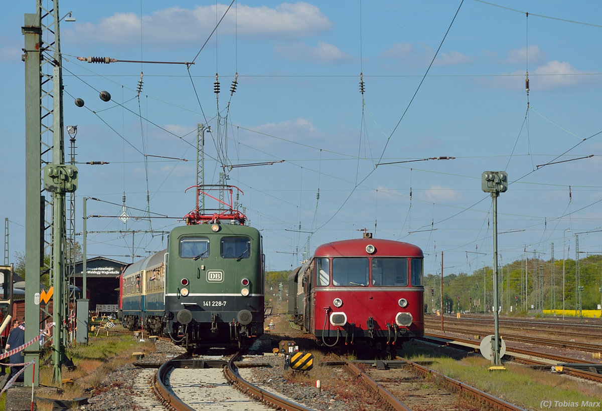 Ausfahrt von 141 228-7 mit einem Pendelzug zum Darmstädter Hbf am 05.05.2016