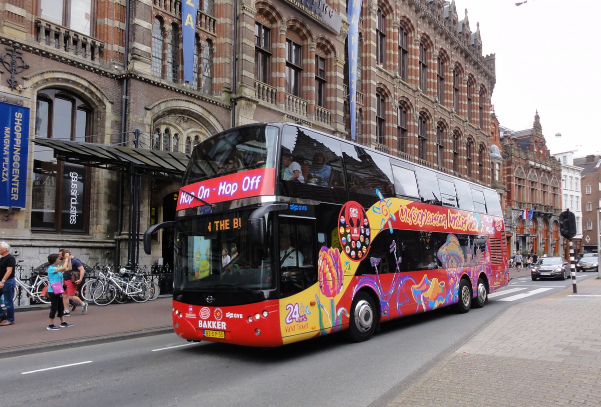 Ayats Stockbus fr City Sightseeing in Amsterdam im Juli 2014 gesehen.