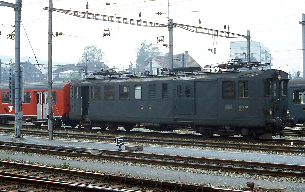 BDe 2/4 221 der EBT (Emmental Burgdorf Thun) im Juli 1983 in Solothurn