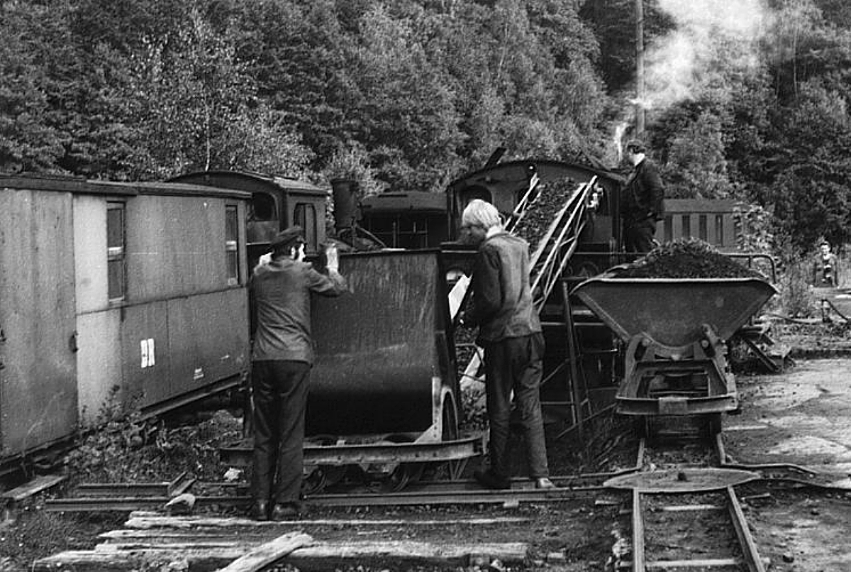 Bekohlung einer IV K in Wolkenstein im Juni 1984.
Fotograf Helge Bärenß.Berechtigung liegt vor.