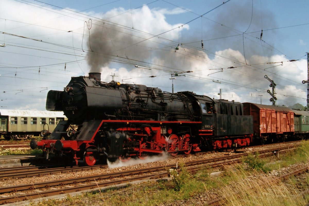 BEM 50 0072 verlässt am 9 Juni 2009 Nördlingen. 