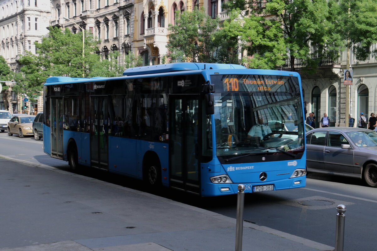 BKK Budapest - PDB-383 - Mercedes am 13. Mai 2024 in Budapest (Aufnahme: Martin Beyer)