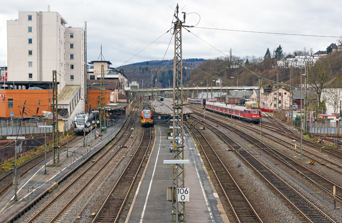 
Blick auf den Hauptbahnhof Siegen am 10.01.2015 von der Freudenberger Strae.