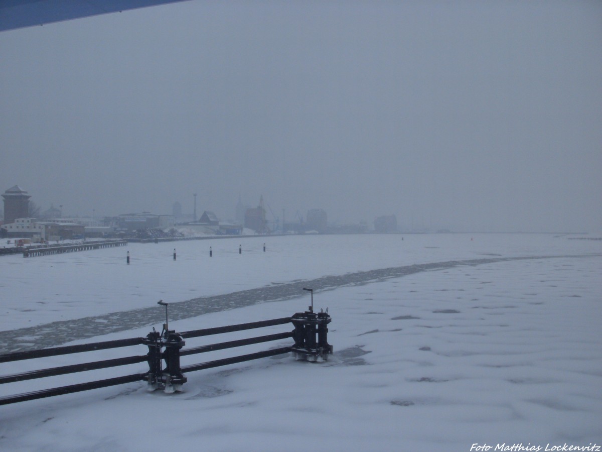 Blick auf den Stralsunder Hafen am 27.1.14