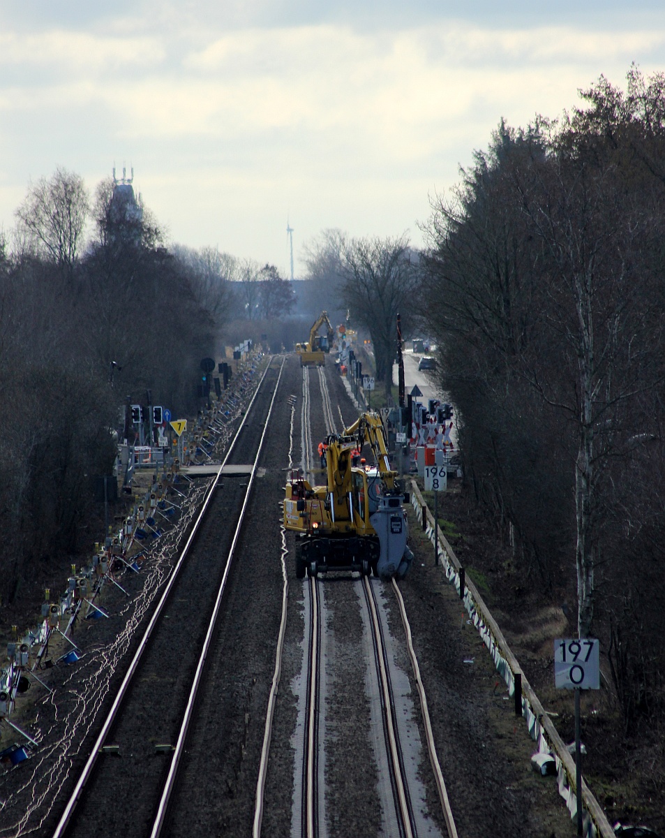 Blick Richtung Risum-Lindholm Bauarbeiten in vollem Gang Niebüll 19.03.2021