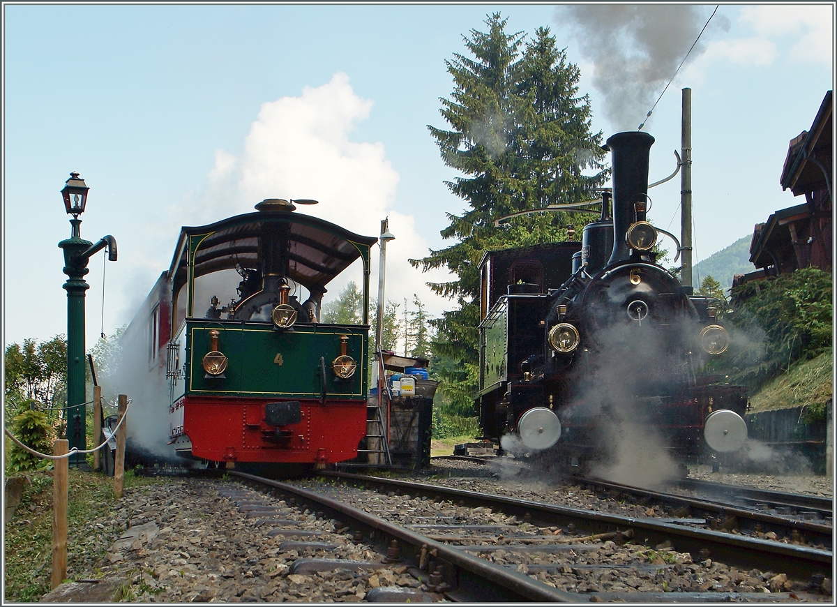 BLONAY-CHAMBY PINGSTFESTIVAL 2015: Neben der G 2/2 N° 4 dampft die G 3/3 N° 5. 
Chaulin, den 25. Mai 2015