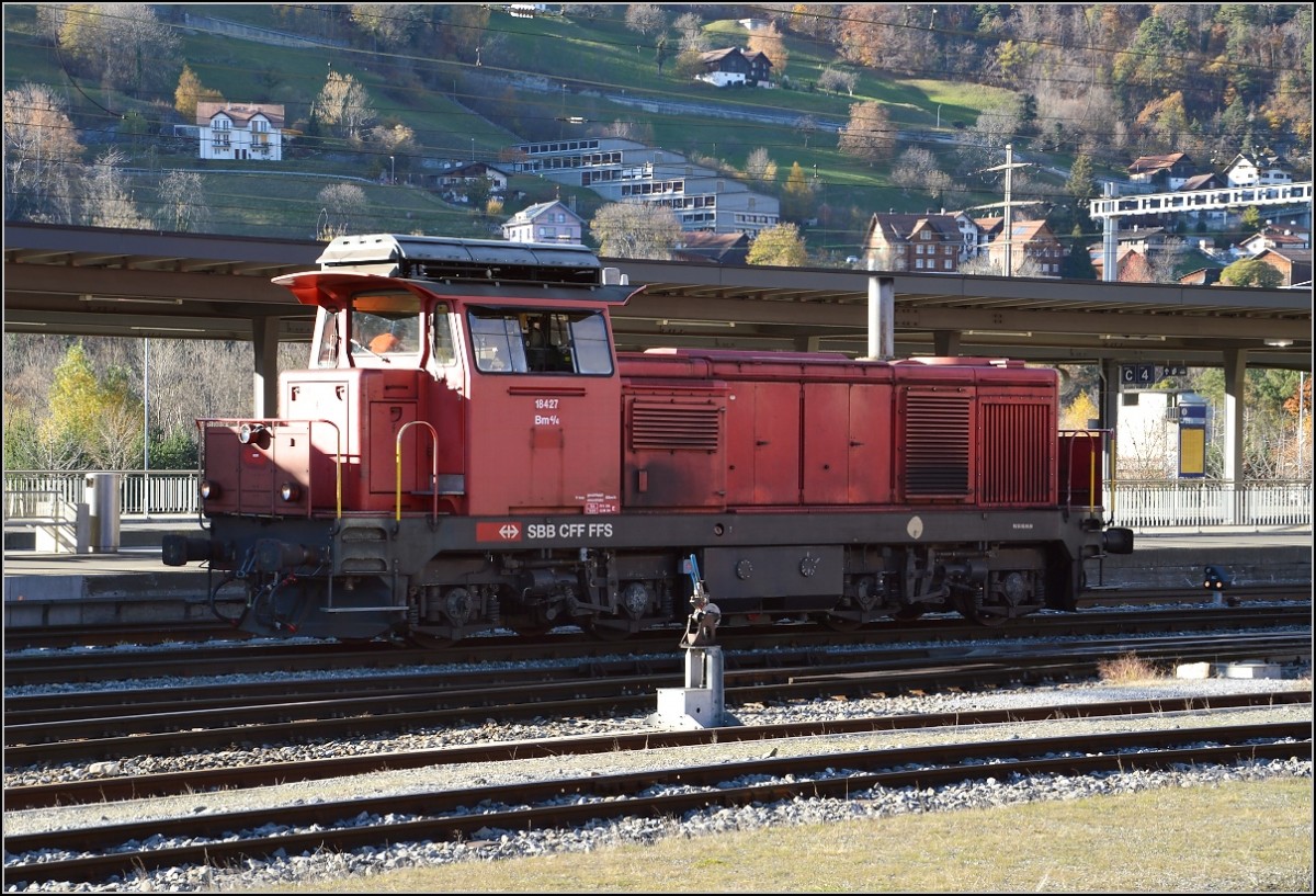 Bm 4/4 18427 in Landquart. Diese Maschinen ersetzten einst die letzten Rangierdampfloks der SBB. Die UIC-Nummer mit der Baureihe 840 wird sie wohl nicht mehr erhalten. November 2015.