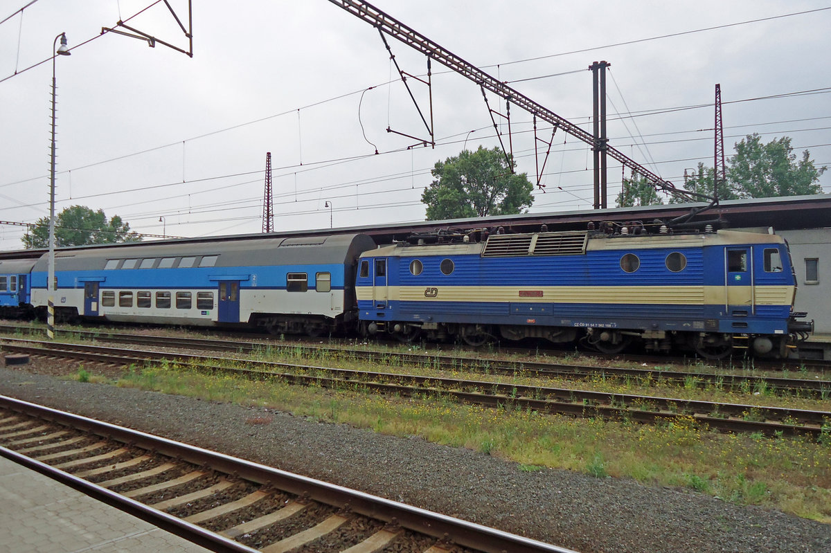 CD 362 168 verlässt Kolín am 24 Mai 2015.