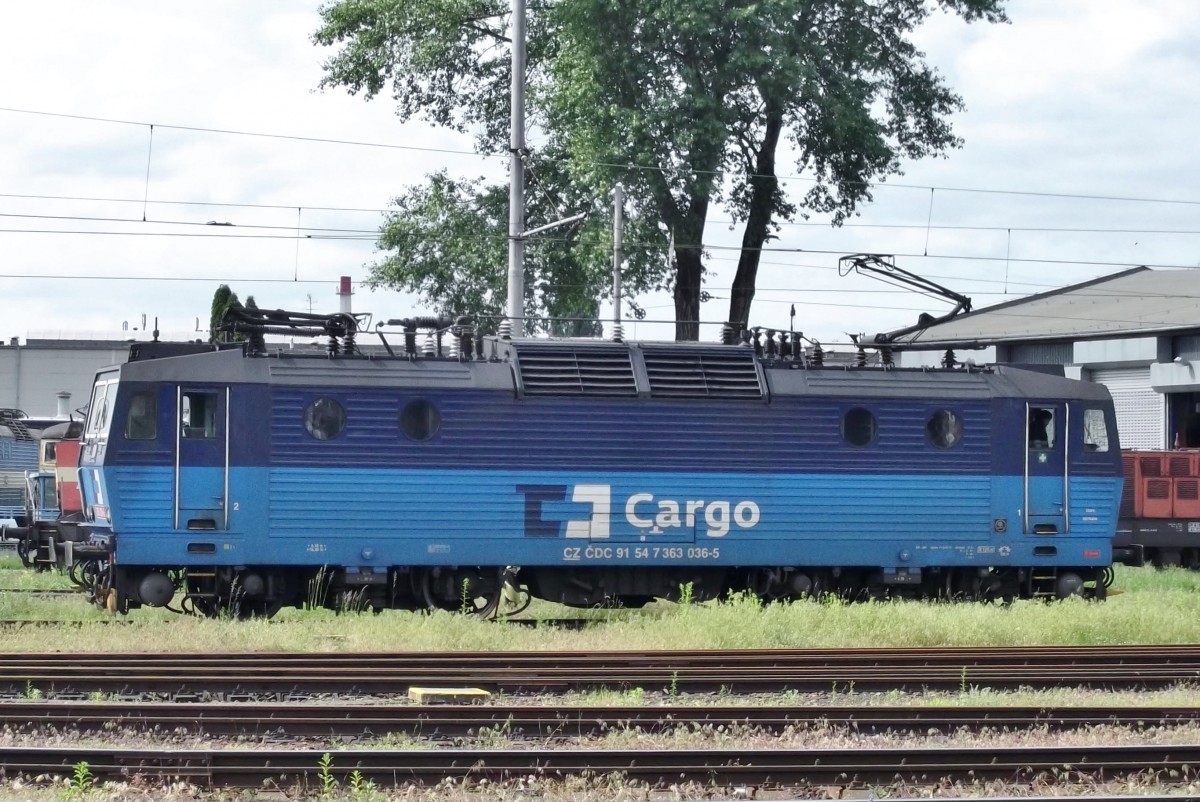 CD 363 036 lauft um in Ostrava hl.n. am 28 Mai 2015.