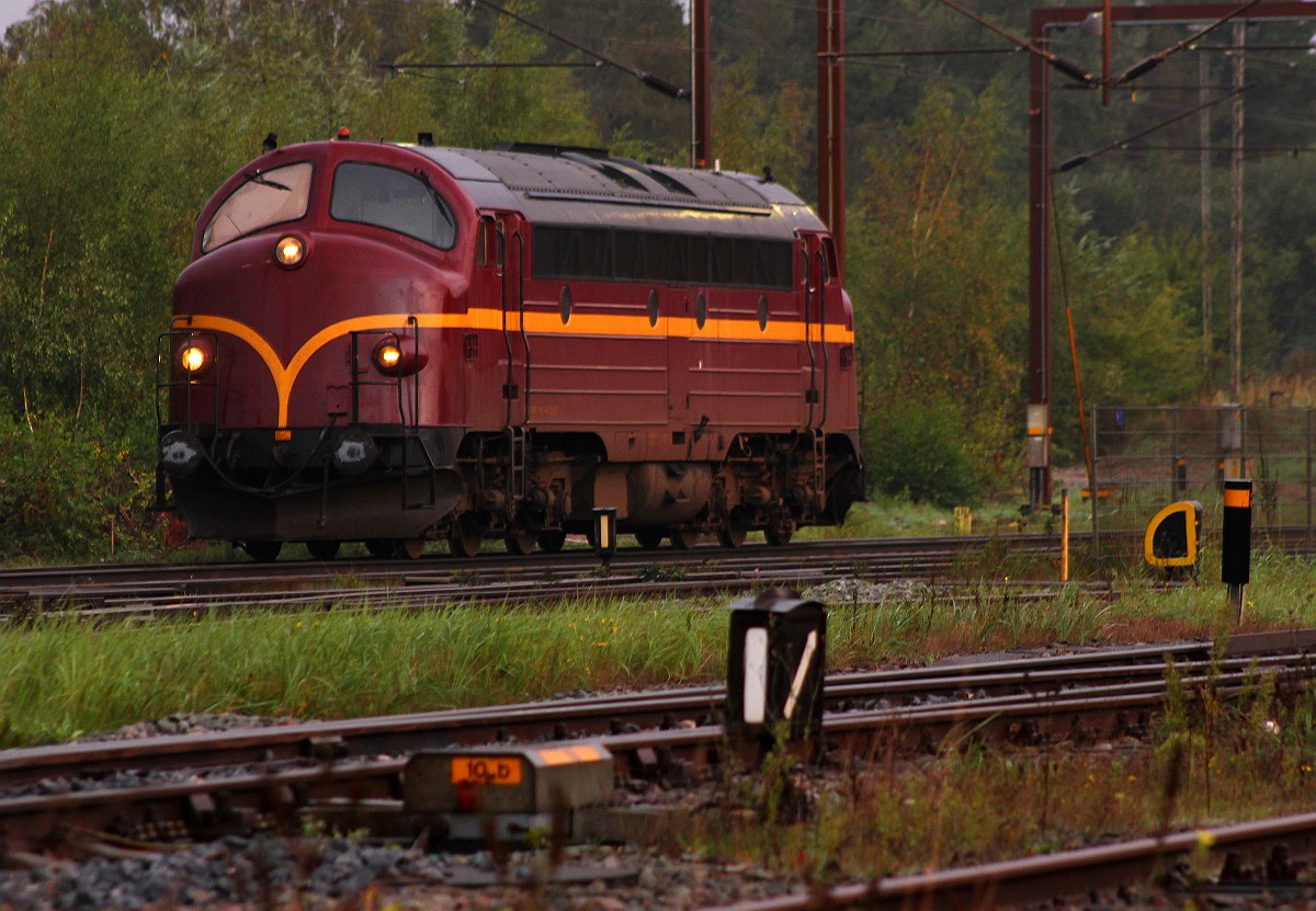 CFL Cargo DK Litra MY 1146 wartet auf ihre Unterstützung für den Zementexpress nach Dänemark. Padborg/DK 25.09.2015