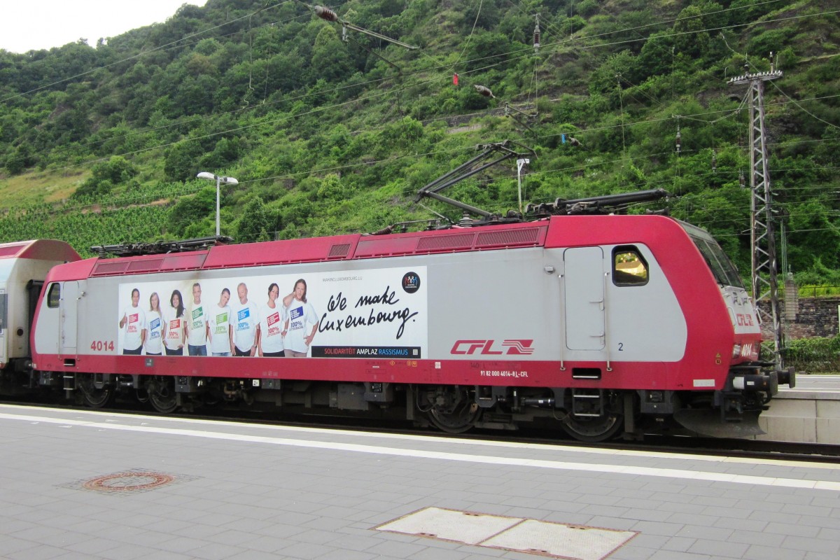 CFL-Werbelok 4014 steht am 2 Juli 2013 in Cochem.