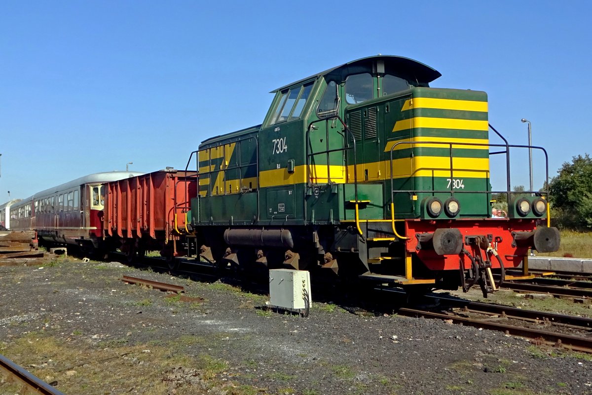 CFV3V, ex-SNCB 7304 steht am 21 September 2019 in Mariembourg.