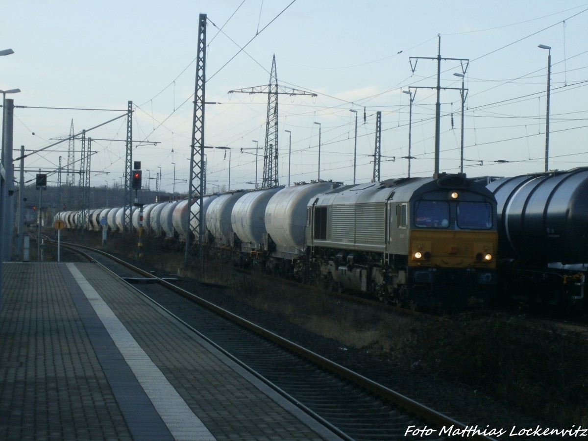 Class66 im Bahnhof Bitterfeld am 28.2.15