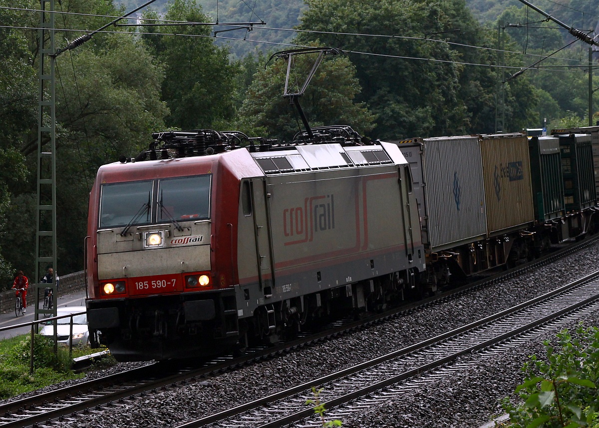 Crossrail 185 590-7 mit Containerzug aufgenommen bei Bacharach. 14.09.2013