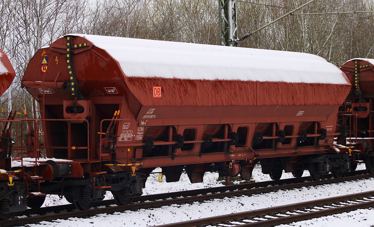 D-DB 31 80 0819 067-6, Gattung Tads-y, vierachsiger Selbstentladewagen, Jbek 31.03.2022