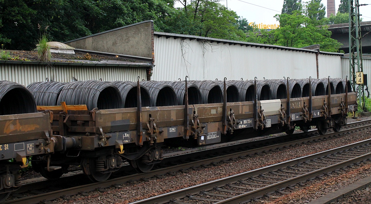 D-DB 31 80 3936 733-5 Gattung Res 686 Niederbordwagen 4-achsig, Hamburg-Harburg 02.07.2016