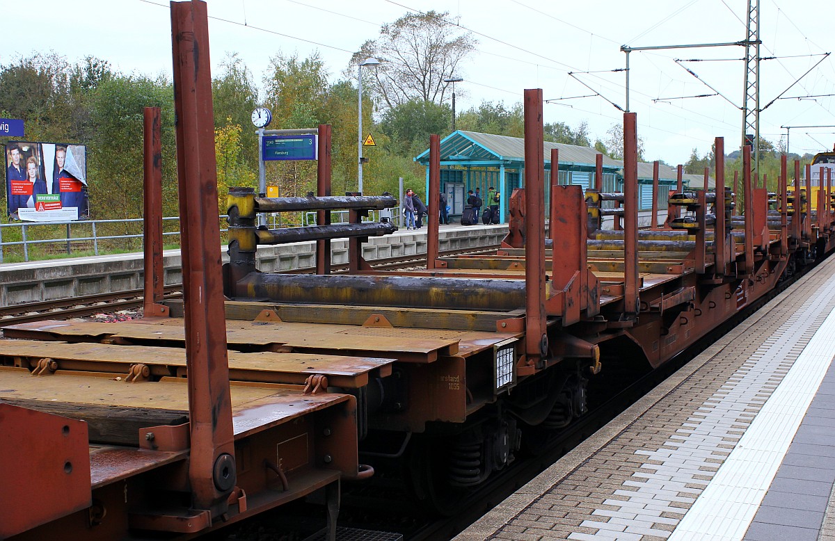 D-SRAIL 33 80 3991 463-9 Gattung Rns-z GBX1 (STS 1001). Eingesetzt fr den Langschienentransport bei den Bauarbeiten in Schleswig. Schleswig 13.10.2015