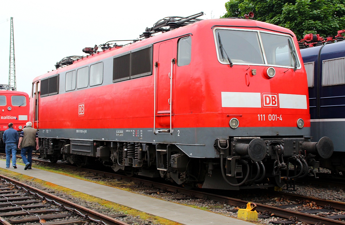 Da war sie gerade erst ein paar Wochen in Koblenz...111 001-4(REV/LDX/03.03.04, Verl./MH/09.03.12)hier aufgenommen beim Besuch im DB Museum Koblenz-Lützel. 03.06.12