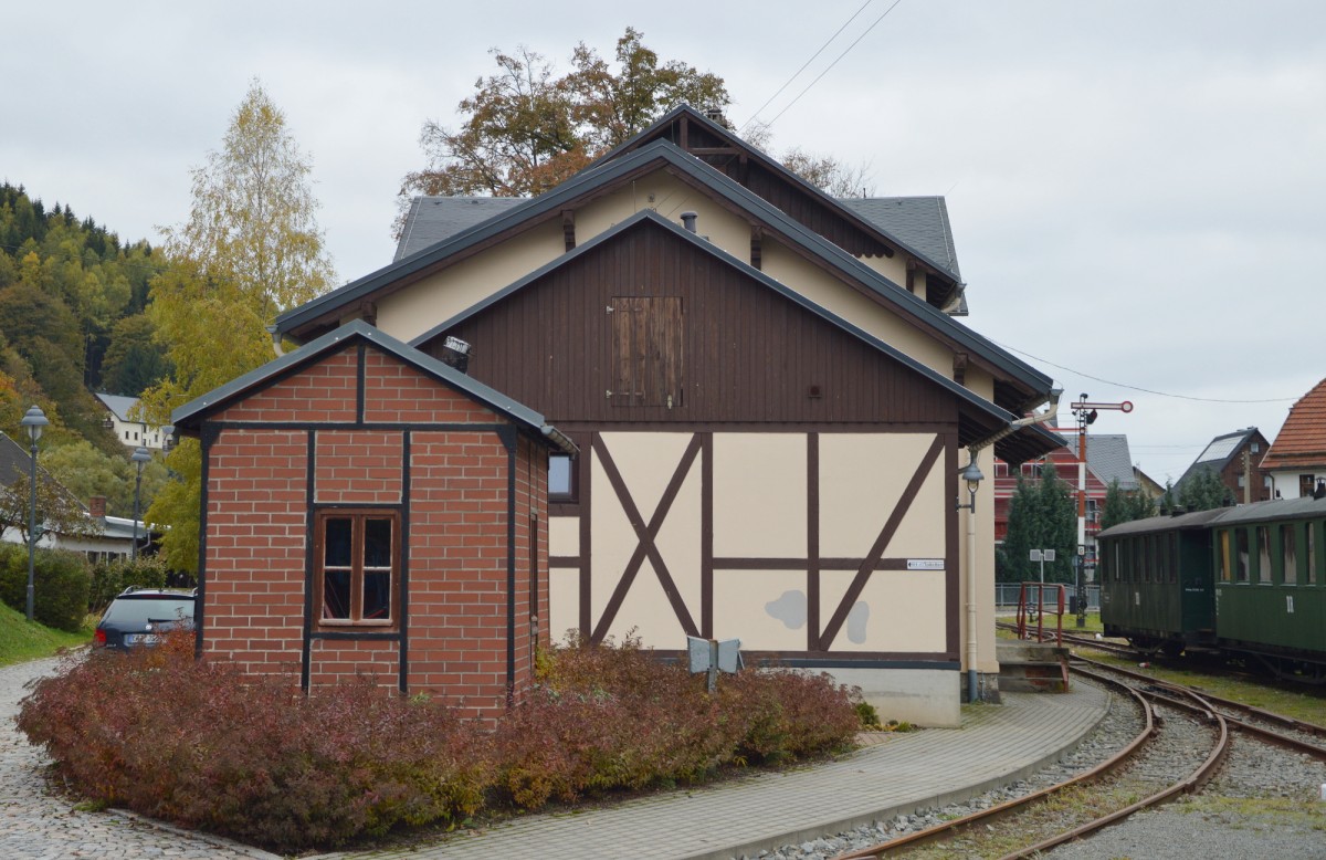 Das Empfangsgeb�ude von Oberrittersgr�n am 23.10.2015