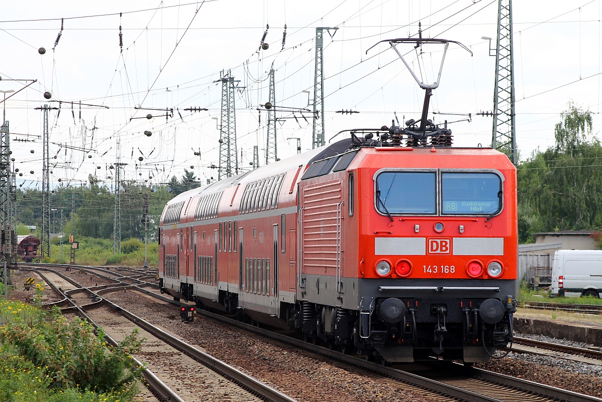 DB 143 168 als Schublok einer RB nach Koblenz Hbf. Neuwied 15.09.2013