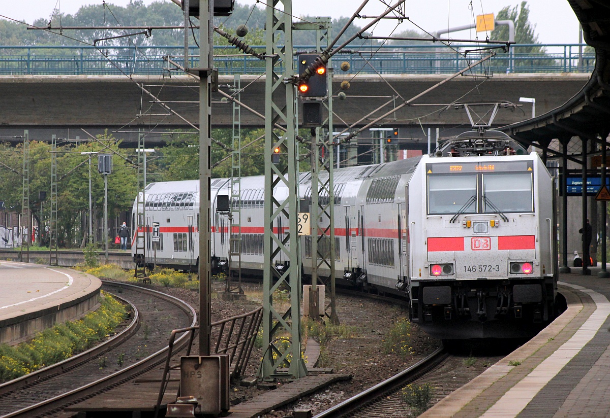 DB 146 572-3 mit IC 2037 nach Leipzig in Hamburg-Harburg. 03.10.2020