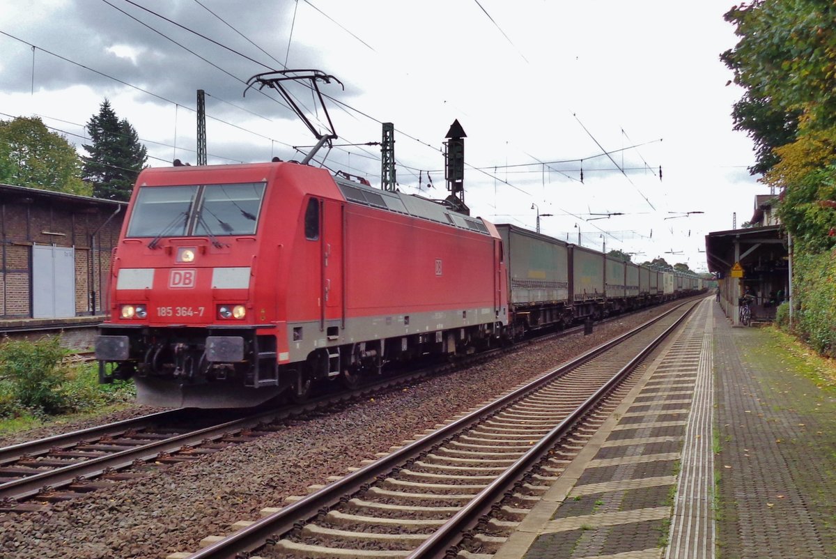 DB 185 364 durchfahrt am 4 Oktober 2017 Bonn-Beuel.