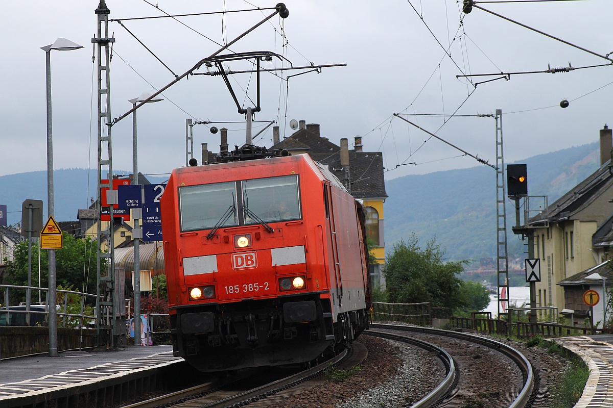 DB 185 385-2 mit Güterzug aufgenommen in Lorchhausen am Rhein. 14.09.2013