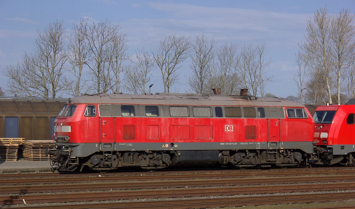 DB 218 345-7, REV/HB X/15.10.16, Niebüll 18.04.2021