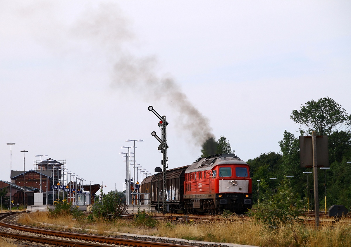 DB 232 241-0  dampft  ab...Niebüll Bahnhof Südende 22.07.14