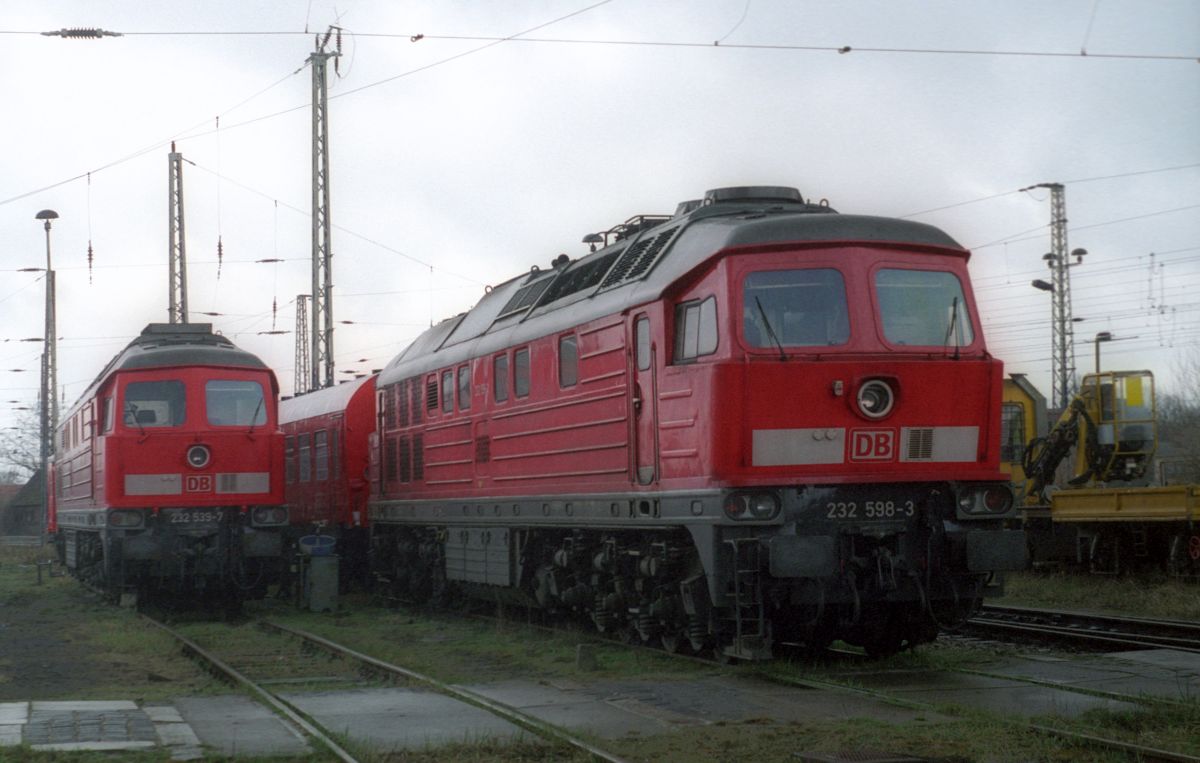 DB 232 539-7 und 598-3 Bw Wittenberge Schönberg 07.04.2001