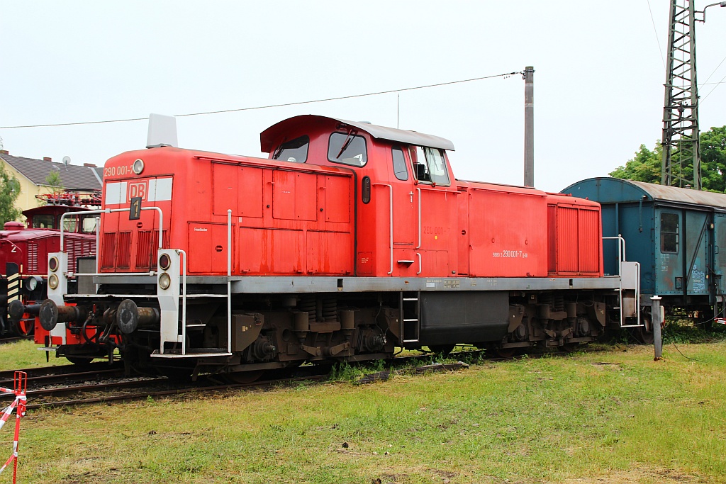 DB 290 001-7 beim Lokfest im EBM Koblenz-Lützel, 03.06.12