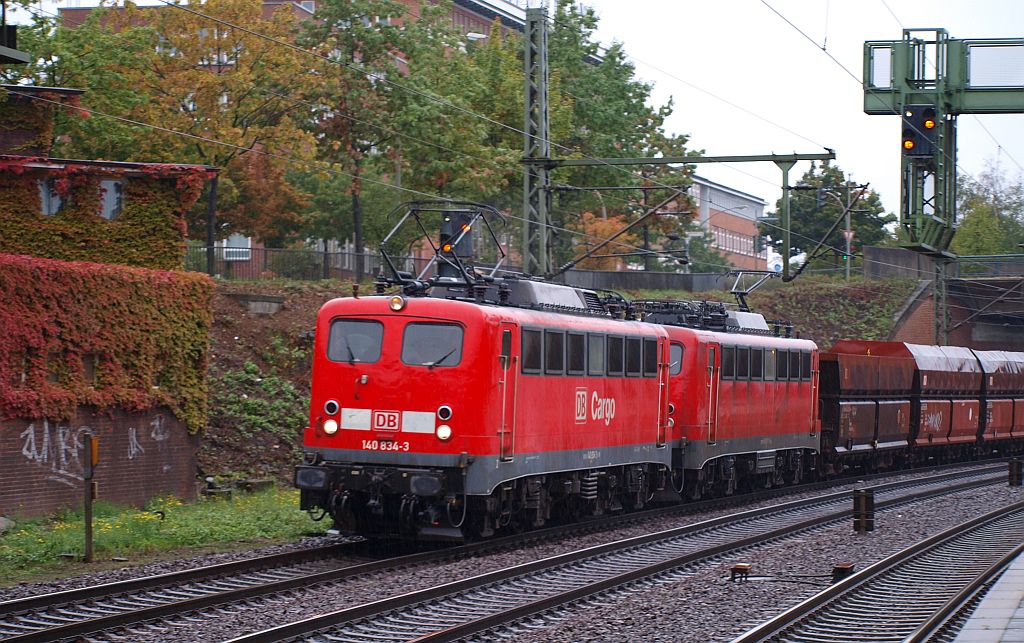 DB E40 834/ 140 834-3 mit weiterer 140er und dem Kohle Express vom Hansa-Port kommend. Hamburg-Harburg 26.09.2014