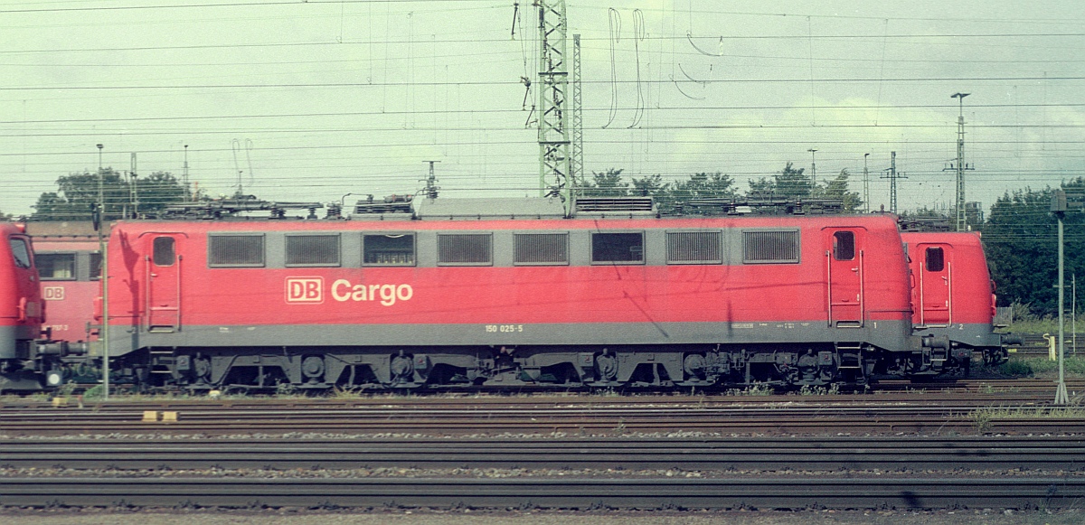 DB E50 025 / 150 025-5 Karlsruhe Gbf 08.10.2003 (D.S)